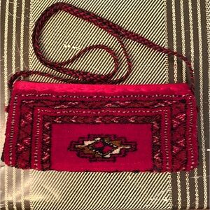 Turkmen clutch